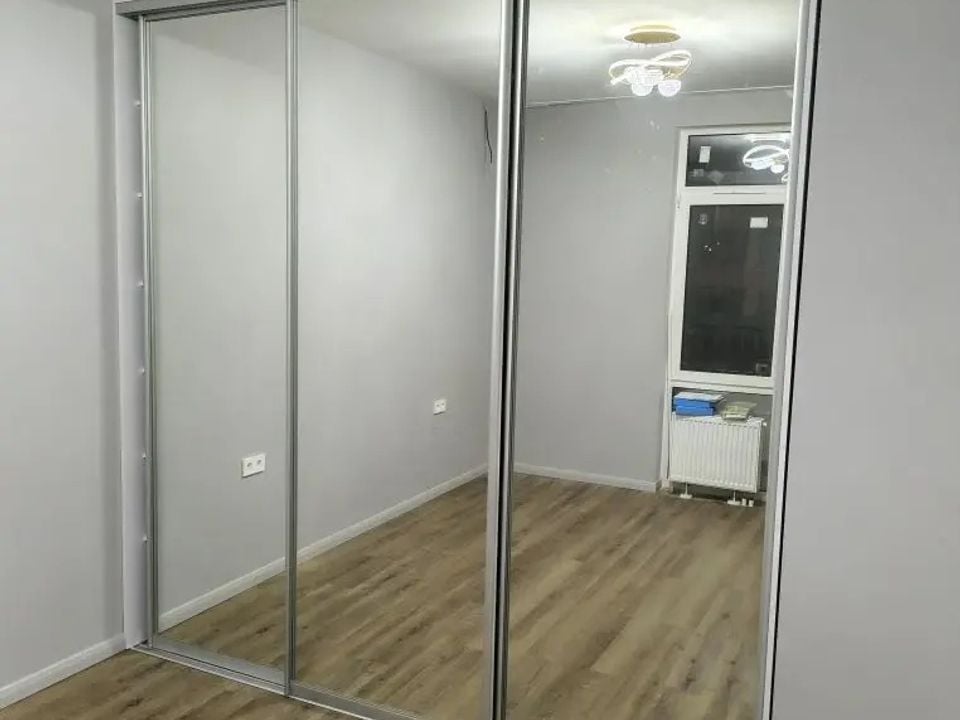Закончили монтаж шкафа-купе